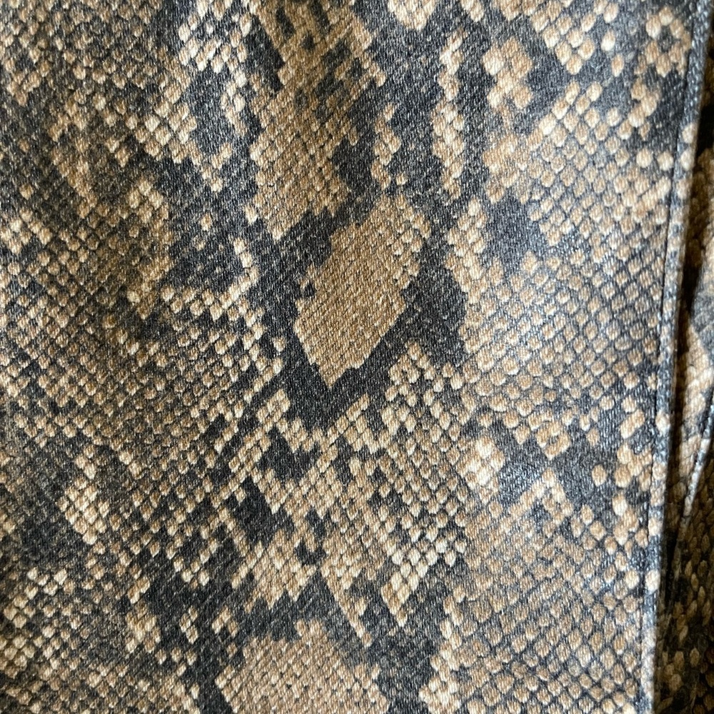 Frame Le Skinny Crop Python Ankle Crop Size 27 Nw… - image 3